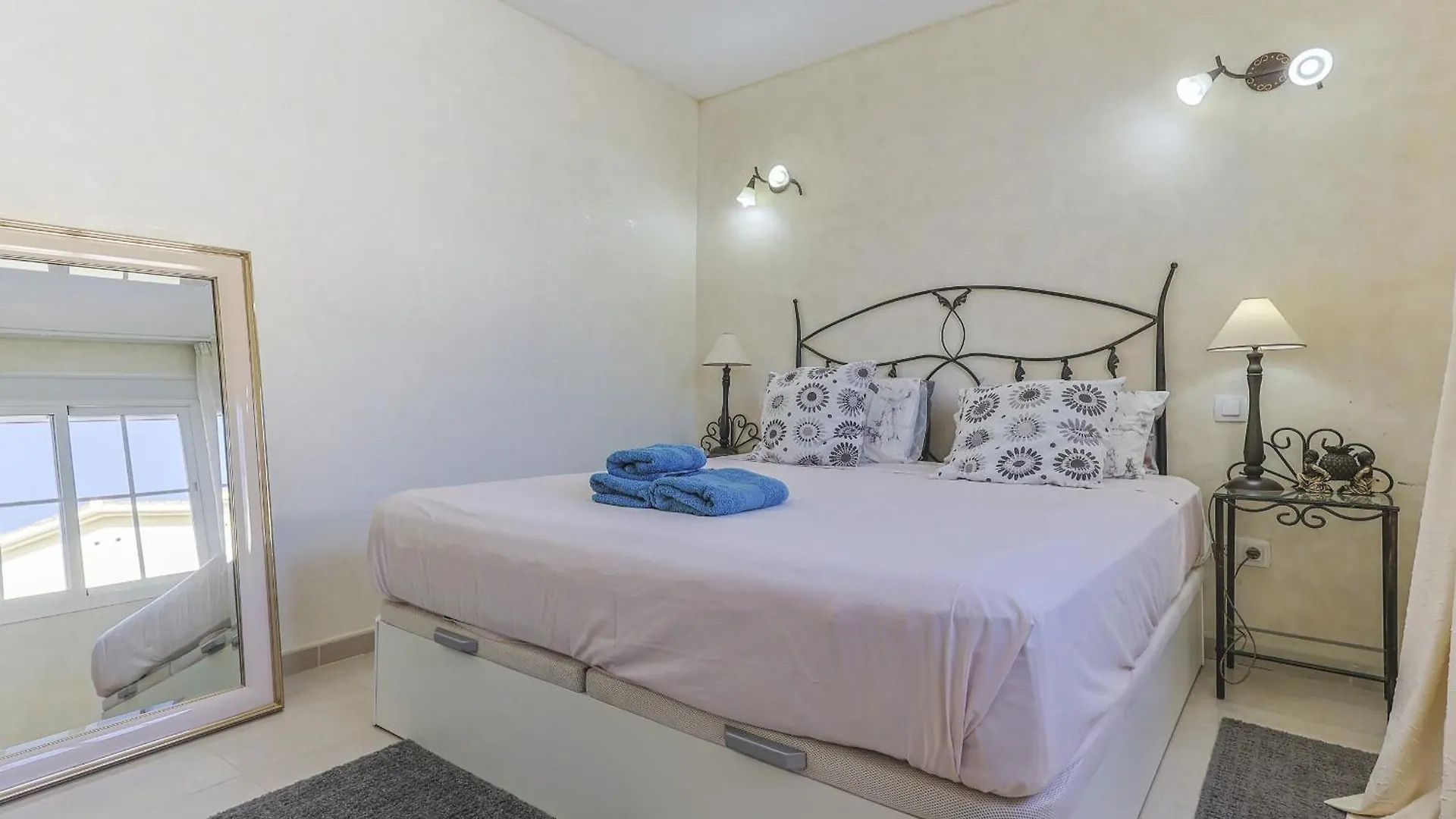 Sitio de CalahondaLa Casa Blanca别墅 别墅 Sitio de Calahonda